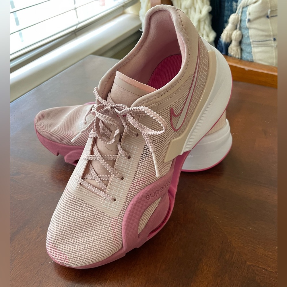 Women’s Nike Air Zoom SuperRep 3